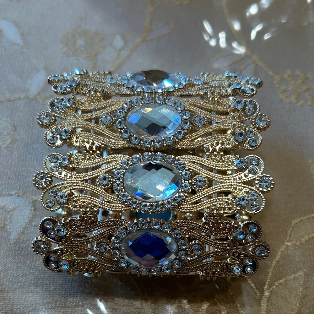 Elegant Gold and Silver Crystal Bracelet